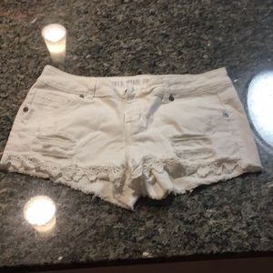 NWOT Vanilla Star jean shorts